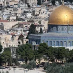 Polícia israelense impede cardeal de Jerusalém de celebrar missa na igreja do Santo Sepulcro