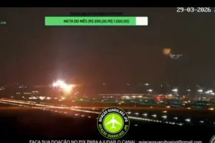 Motor de avião explode após decolagem em Guarulhos e voo retorna; veja