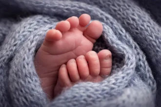 DNA não consegue identificar pai após mulher se envolver com gêmeos