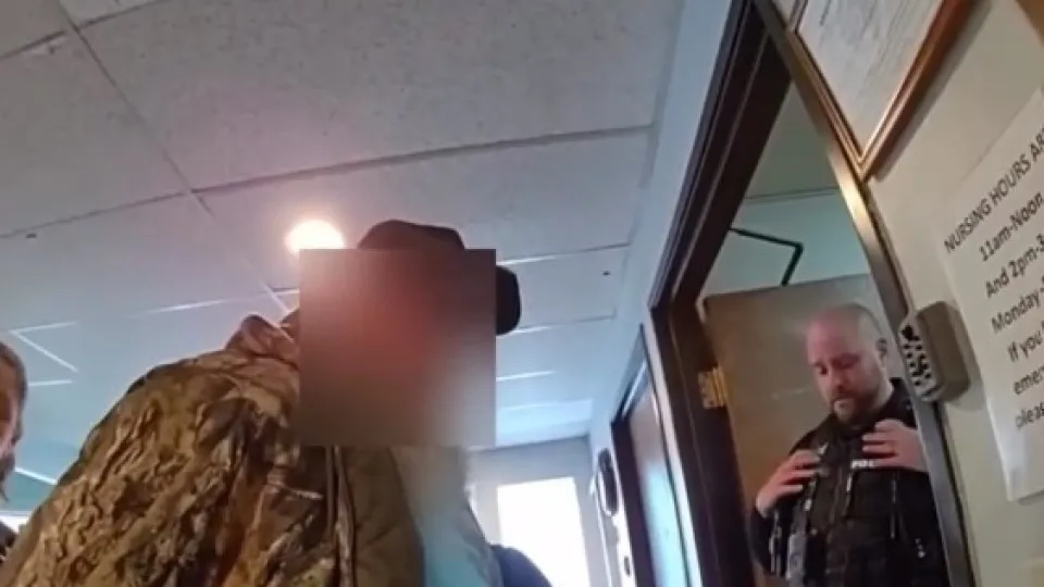 Idoso é detido pela morte da ex-mulher após 33 anos: