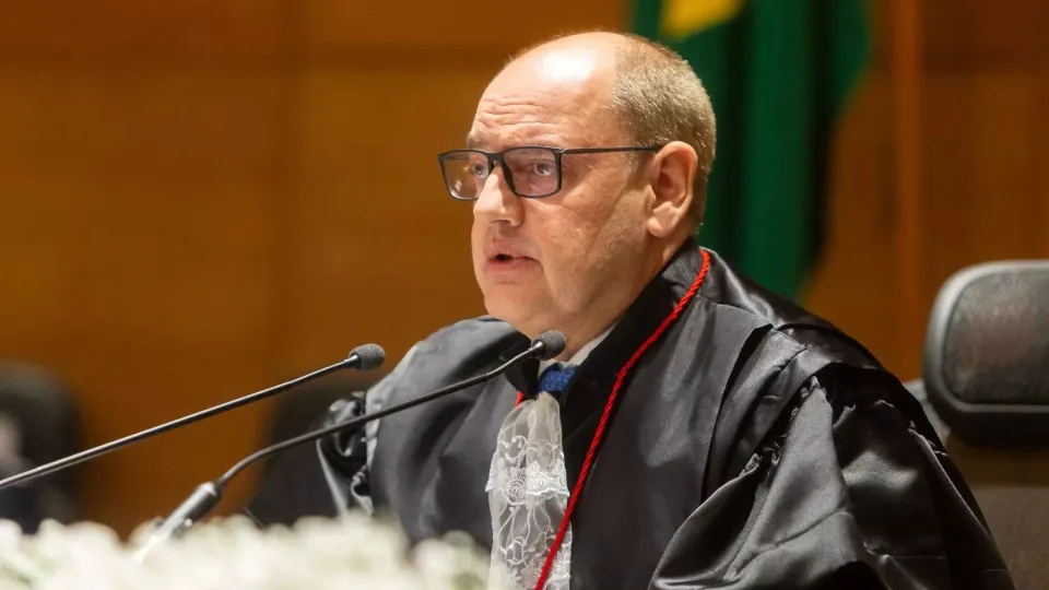 Governador em exercício do Rio revoga decreto que mudava regras de áreas protegidas