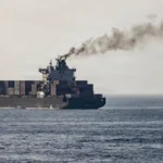 Irã ataca navios no estreito de Hormuz após Trump estender trégua