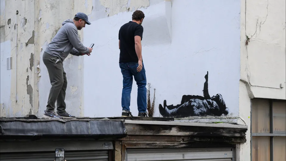 Ex-repórter da BBC diz ter descoberto identidade de Banksy e apagado provas