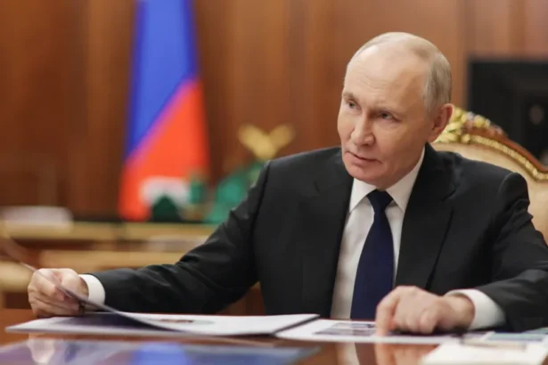 Putin afirma que o conflito na Ucrânia está