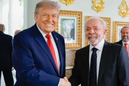Trump se despede de Lula com “I love you” após ligação de 40 minutos