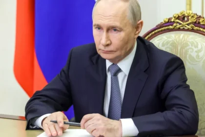 Putin visita a China na próxima semana para