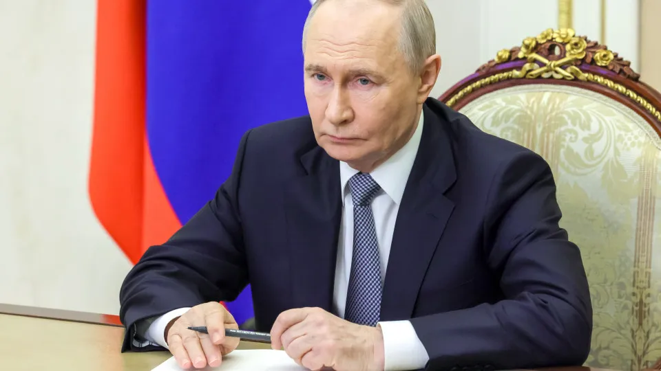 Putin visita a China na próxima semana para