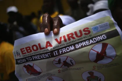 Congo confirma 100 mortes por ebola, e Seis norte-americanos são monitorados