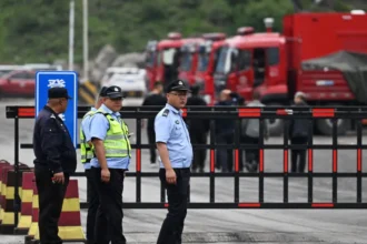 China revisa para 82 o número de mortos em explosão de mina de carvão