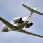 Jatinho sai da pista e quebra asa em pouso no Aeroclube de Santa Catarina