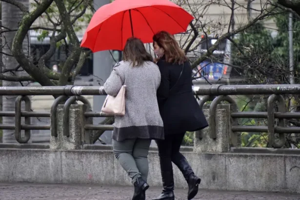 São Paulo tem previsão de chuva para esta segunda-feira (25)