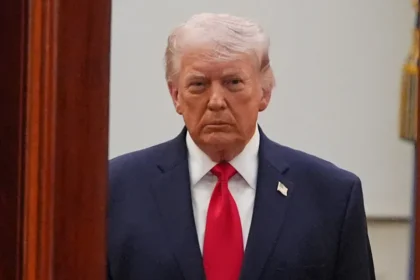 Após 2 horas, reunião de Trump termina sem decisão sobre acordo com Irã