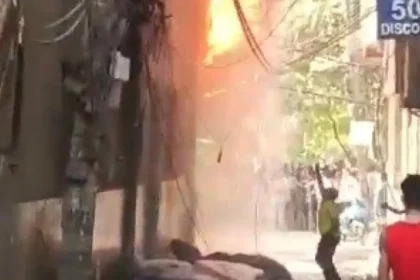 Incêndio em restaurante em Nova Deli deixa 20 mortos e 40 feridos