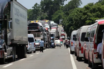 Apenas 20% das rodovias brasileiras oferecem alto nível de segurança, diz pesquisa