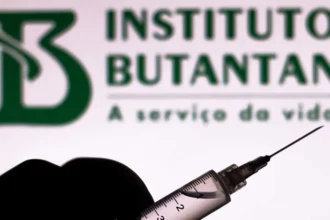 Butantan mantém estudo sobre vacina da dengue em idosos