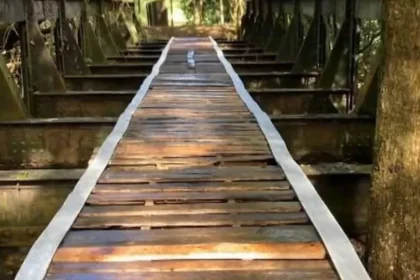 Ponte ferroviária histórica desaparece em Prados (MG) e é achada a 180 km