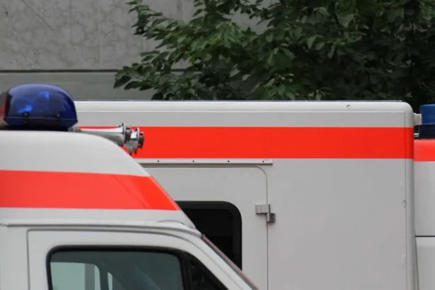 Acidente com 15 veículos deixa 1 morto em rodovia da Grande BH