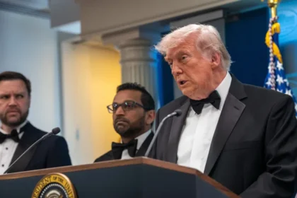 Trump adquiriu US$ 2,2 bilhões em renda durante mandato nos EUA