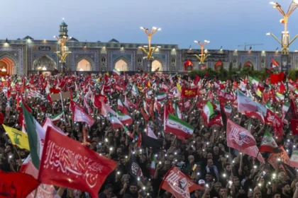 43 milhões de pessoas participaram nas cerimônias fúnebres de Khamenei