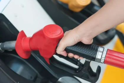 ANP cria app para motorista conferir qualidade de posto de combustível