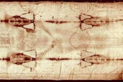 O que um novo estudo de DNA revela sobre a história do Santo Sudário