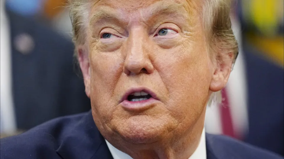 Trump anuncia autoestrada que ligará Marrocos a território do Saara Ocidental