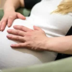 Espanha apura possível rede de barriga de aluguel em partos de brasileiras