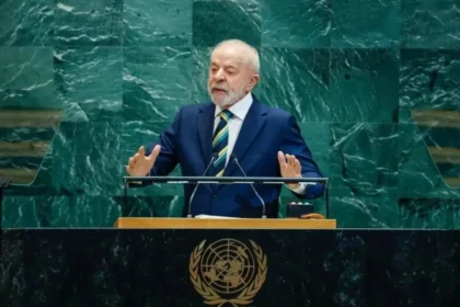 Lula diz na ONU que Brasil “não cabe no quintal de ninguém” e defende soberania