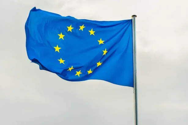 União Europeia abre caminho para Canadá se tornar primeiro membro associado do bloco